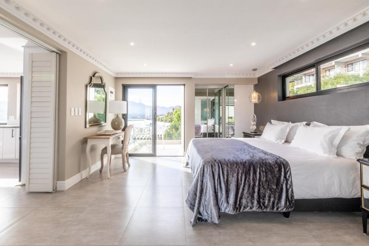 Oceana Palms Luxury Guest House Gordons Bay Bagian luar foto