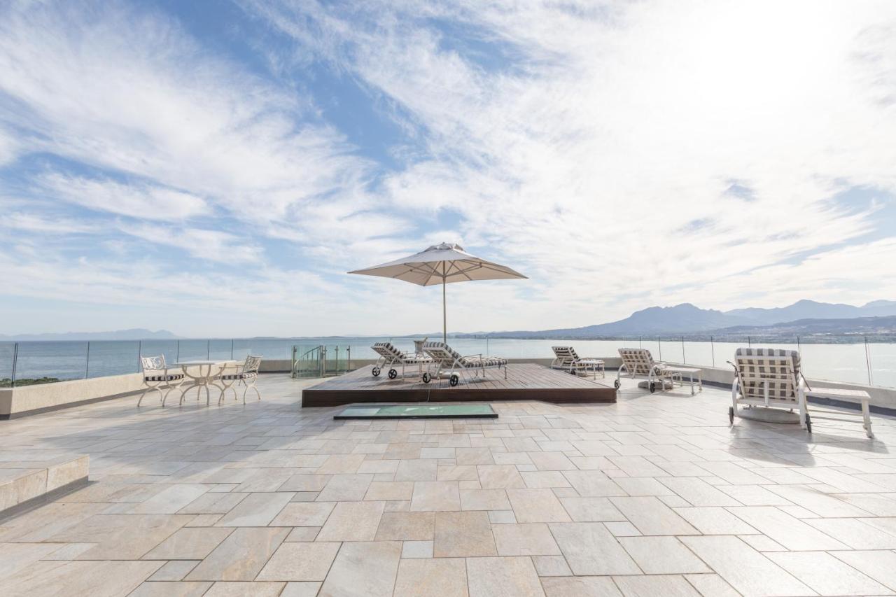 Oceana Palms Luxury Guest House Gordons Bay Bagian luar foto