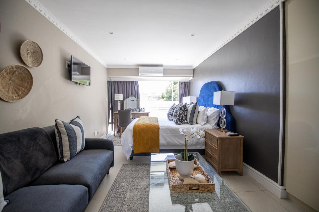Oceana Palms Luxury Guest House Gordons Bay Bagian luar foto