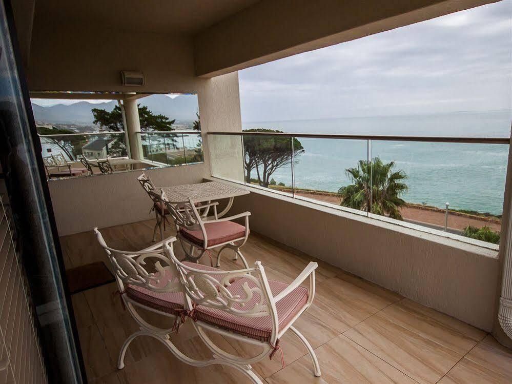 Oceana Palms Luxury Guest House Gordons Bay Bagian luar foto